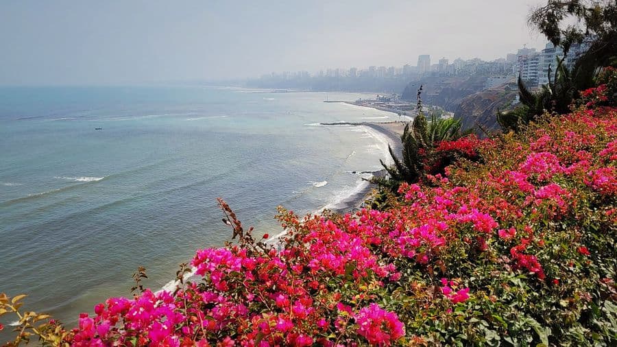Costa Verde cliffs and the Pacific from Barranco, Lima