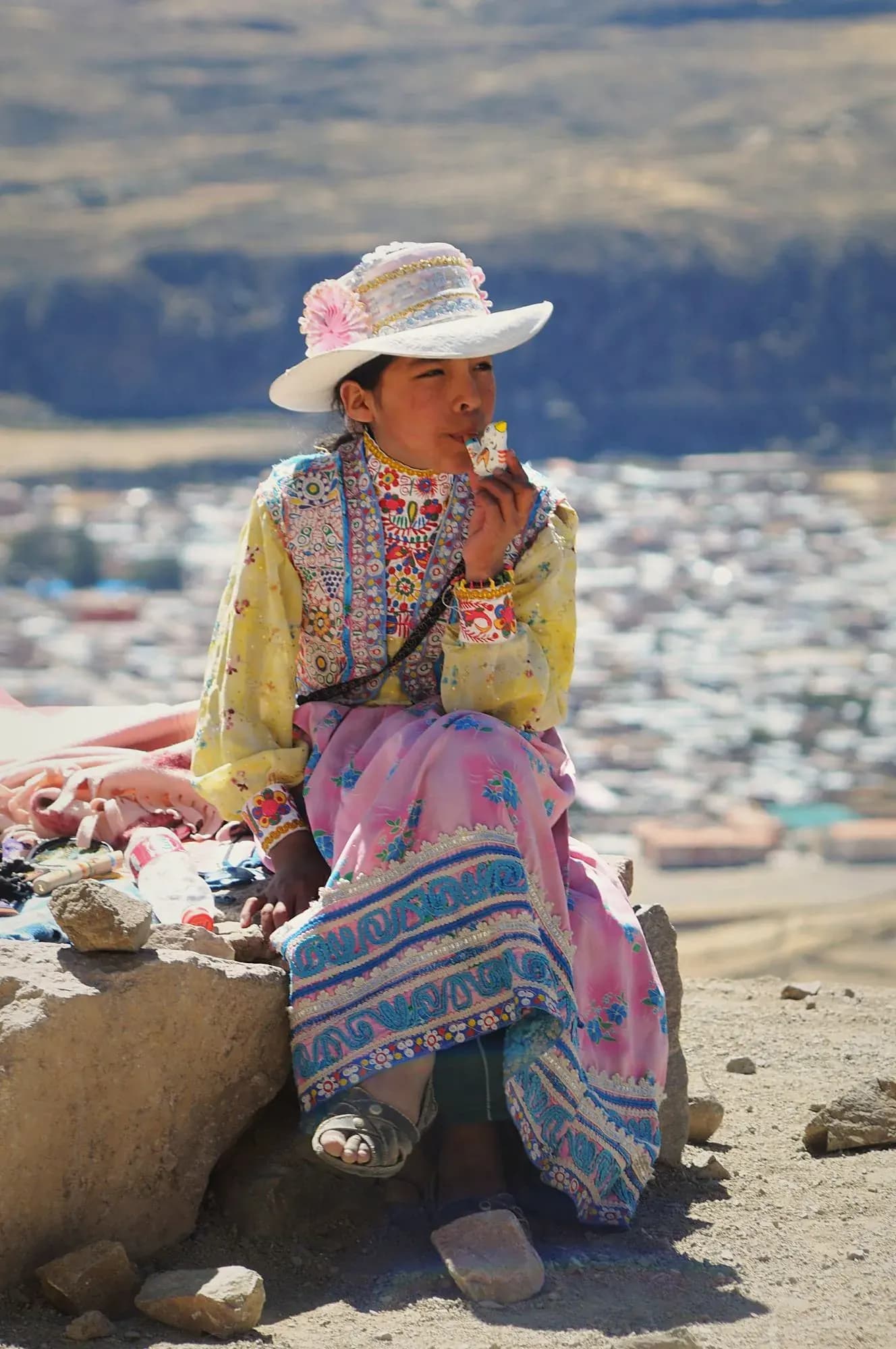Woman in traditional clothing in Chivay