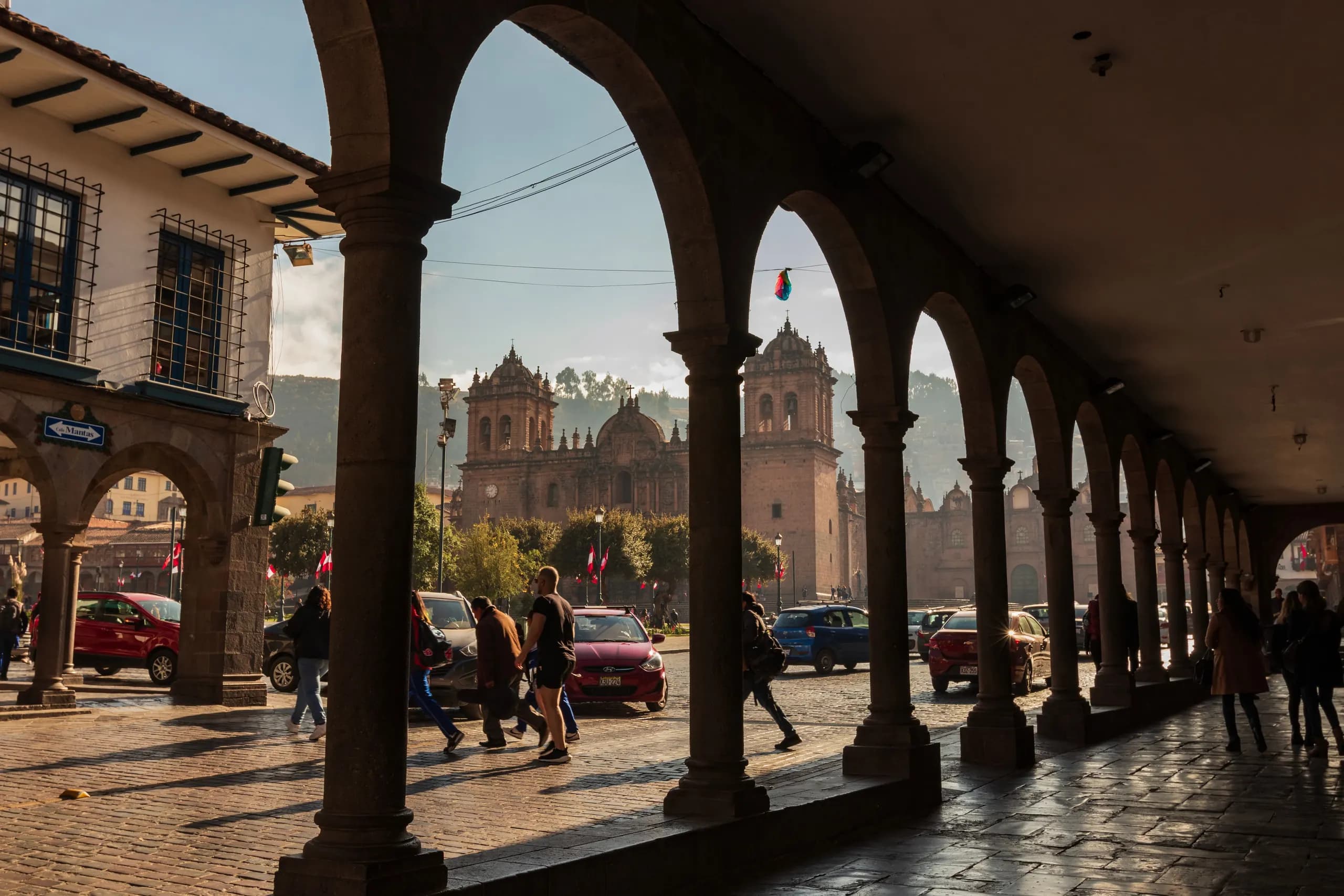© erick diaz veliz · Pexels Cusco's Plaza de Armas seen from the arcades